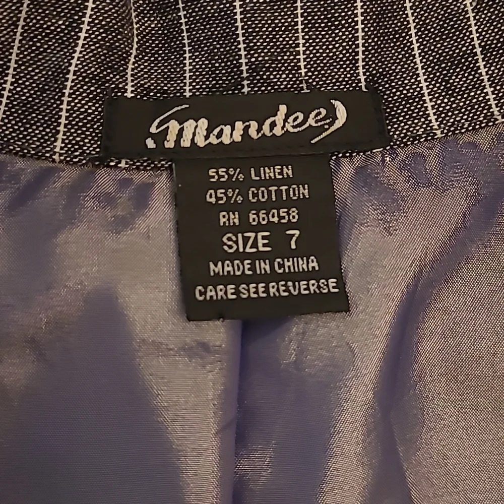 EUC VTG Mandee Linen/Cotton Blend Pinstriped Blazer - Picture 3 of 11